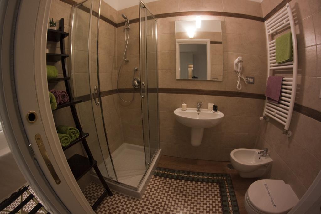 Bed and Breakfast Palazzo 900 Бриндизи Номер фото