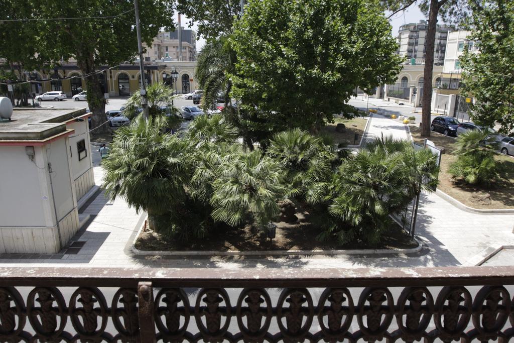 Bed and Breakfast Palazzo 900 Бриндизи Номер фото