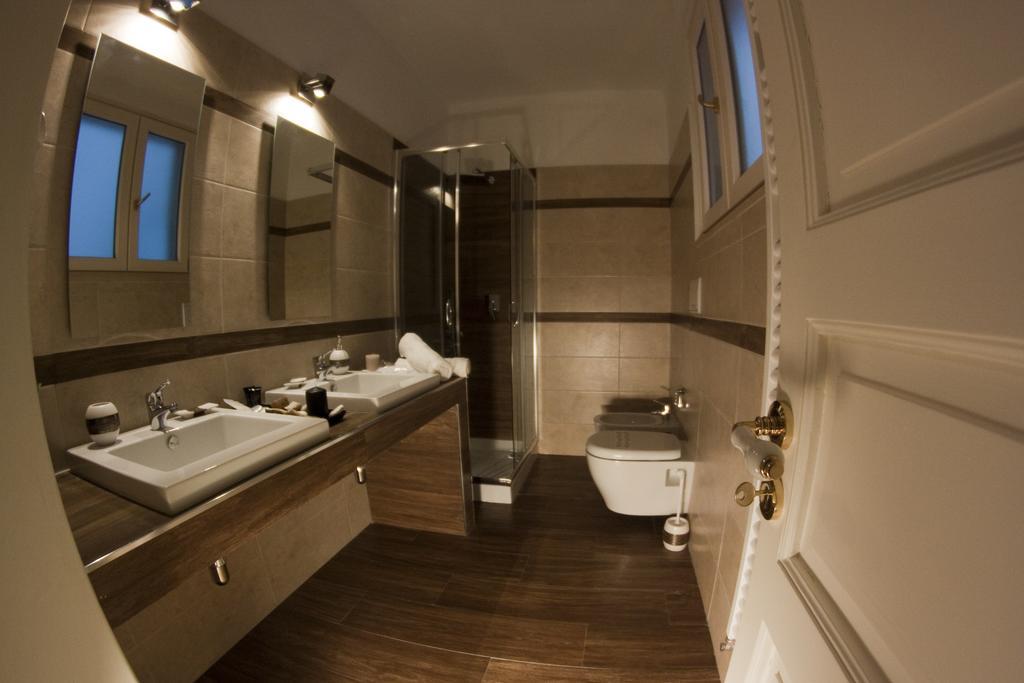 Bed and Breakfast Palazzo 900 Бриндизи Номер фото